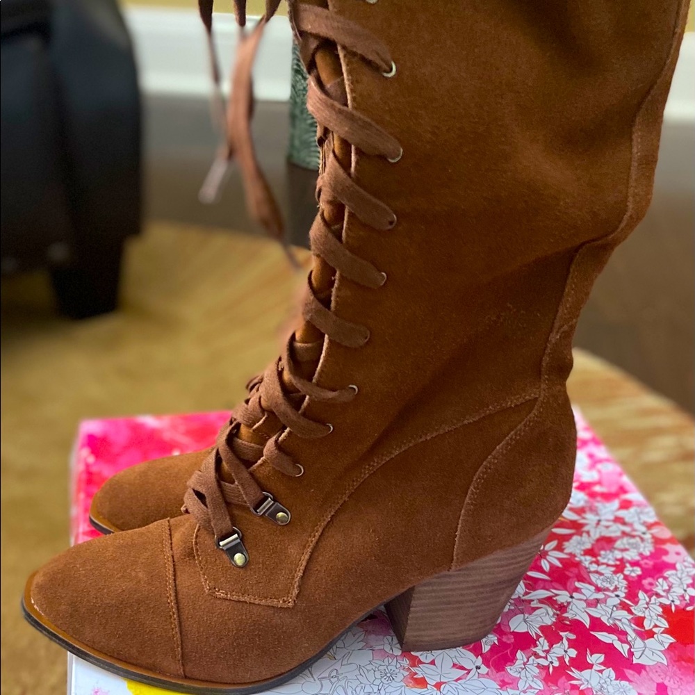 Suede Keepsake Chinese laundry Boot